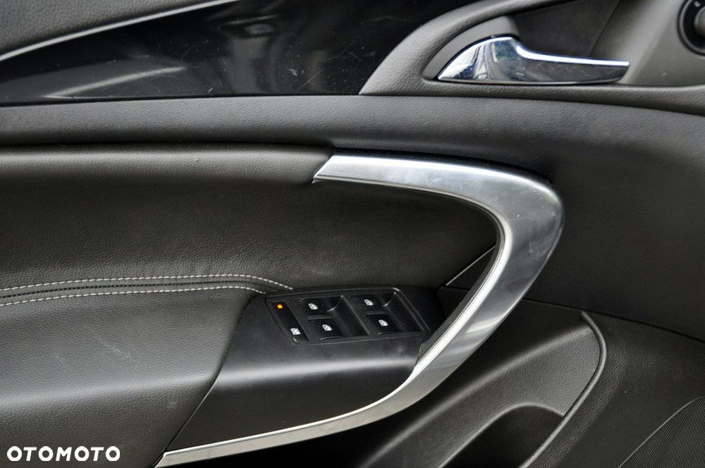 Opel Insignia - 37