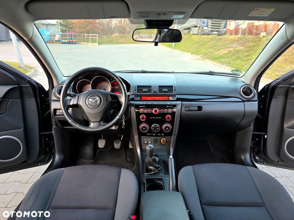 Mazda 3 - 5
