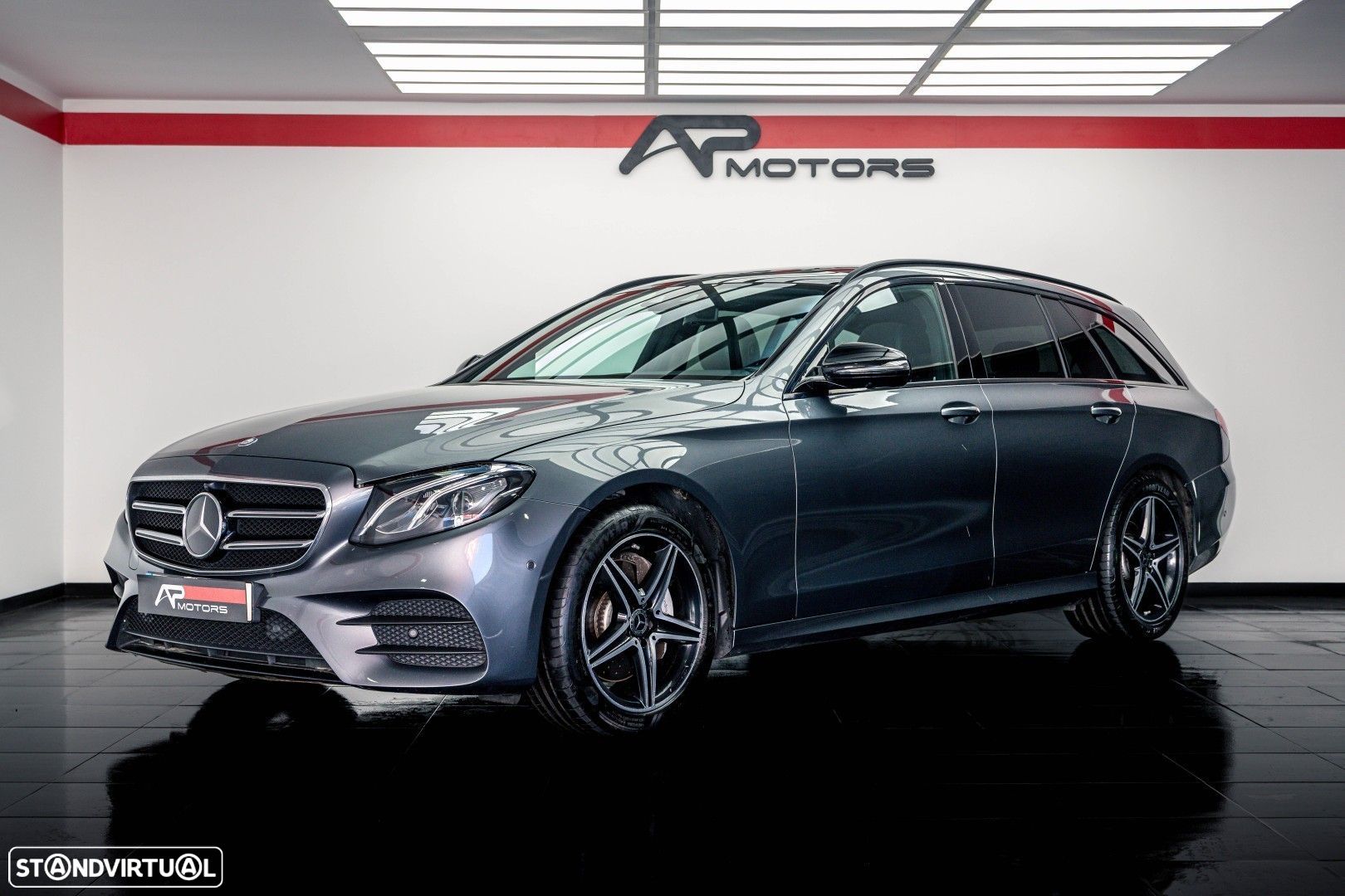 Mercedes-Benz E 220 d AMG - 1