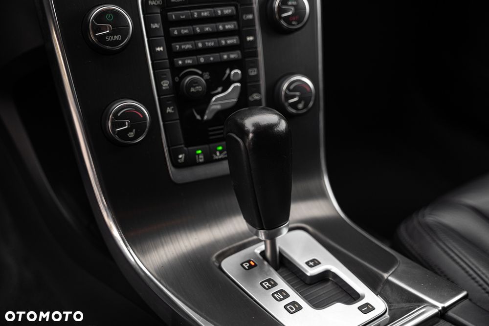 Volvo V60 - 15