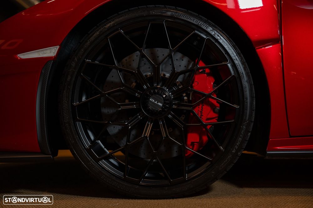 Lamborghini Huracán STO - 15