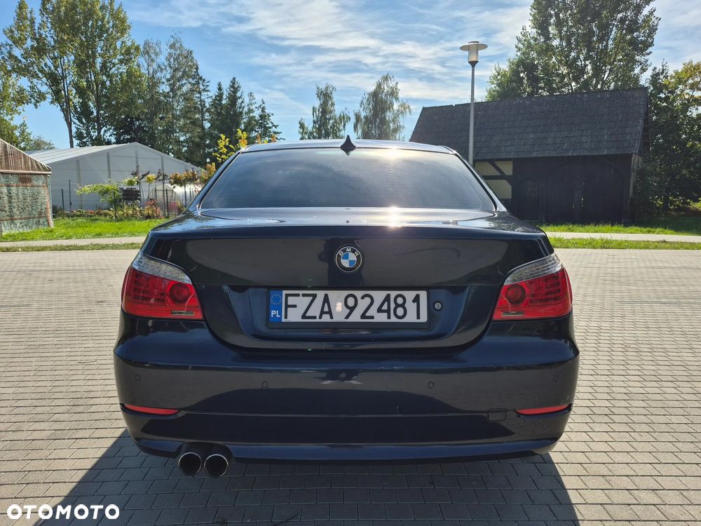 BMW Seria 5 520i Edition Exclusive - 31