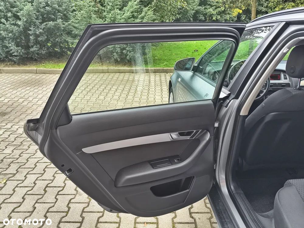 Audi A6 Avant 2.0 TFSI multitronic - 23