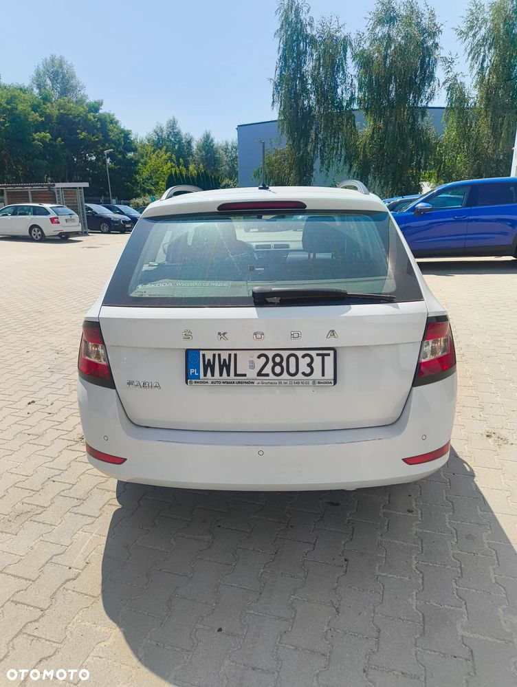 Skoda Fabia 1.0 TSI Ambition - 4