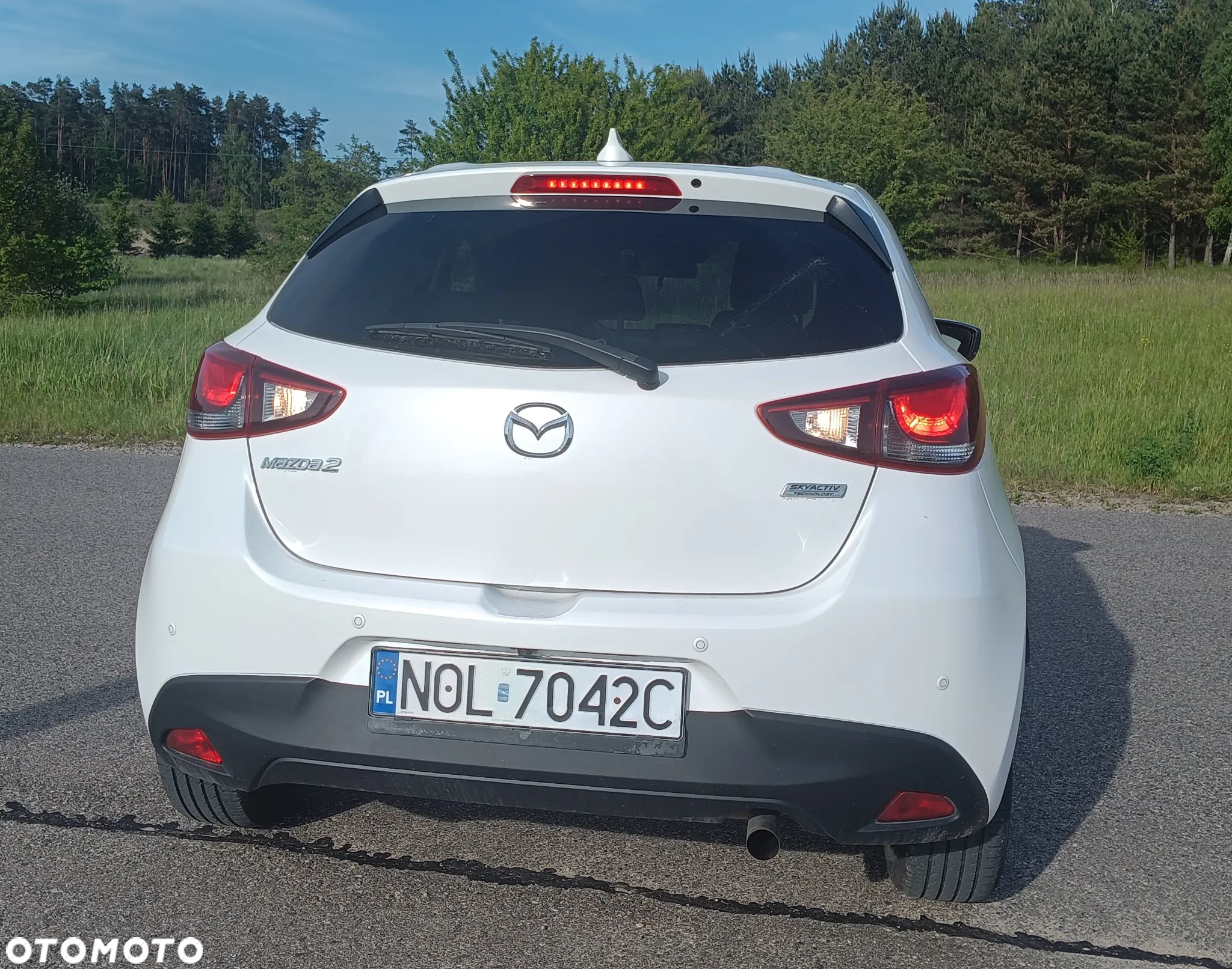Mazda 2 - 5