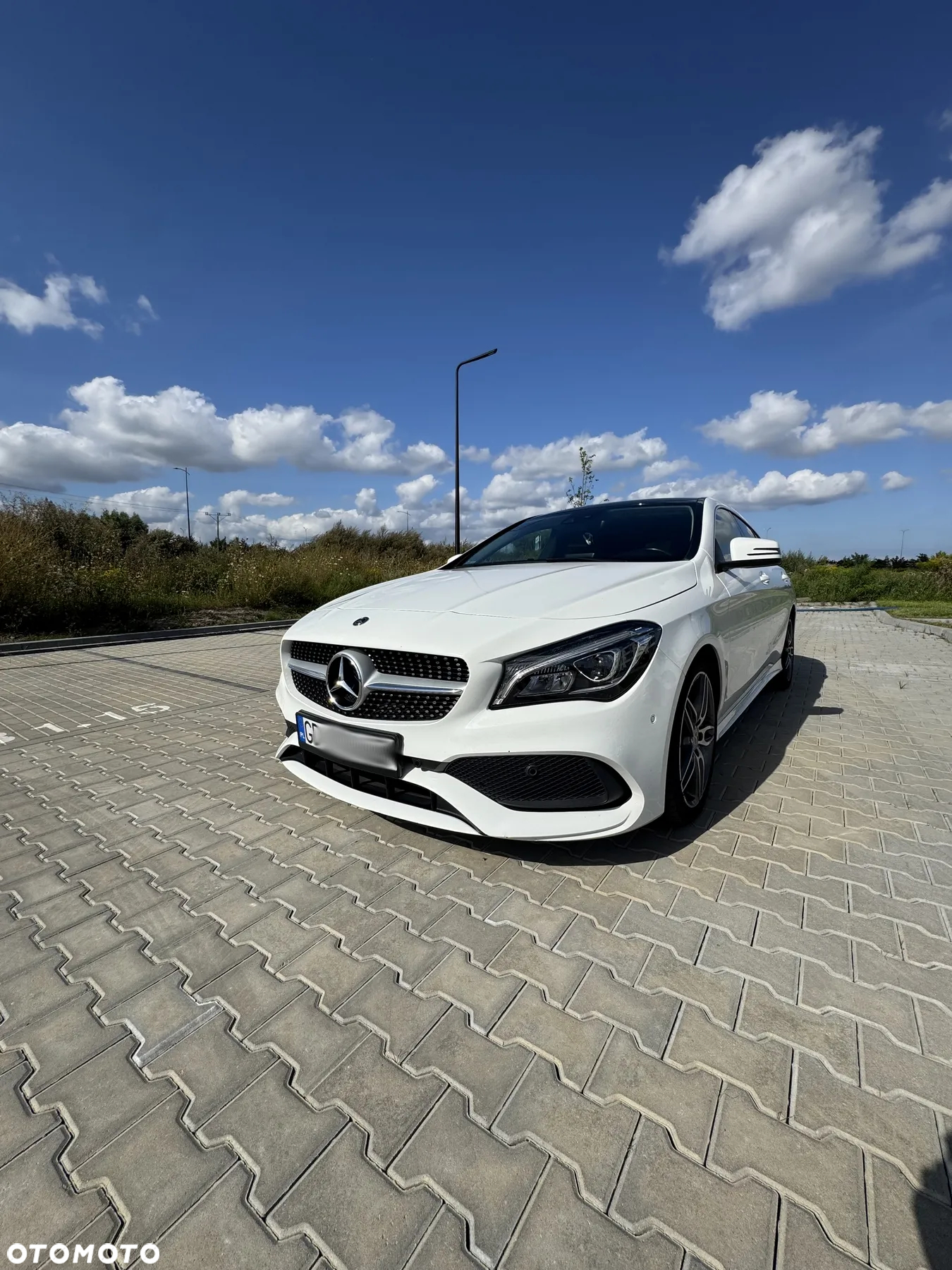 Mercedes-Benz CLA 220 4-Matic AMG Line - 19