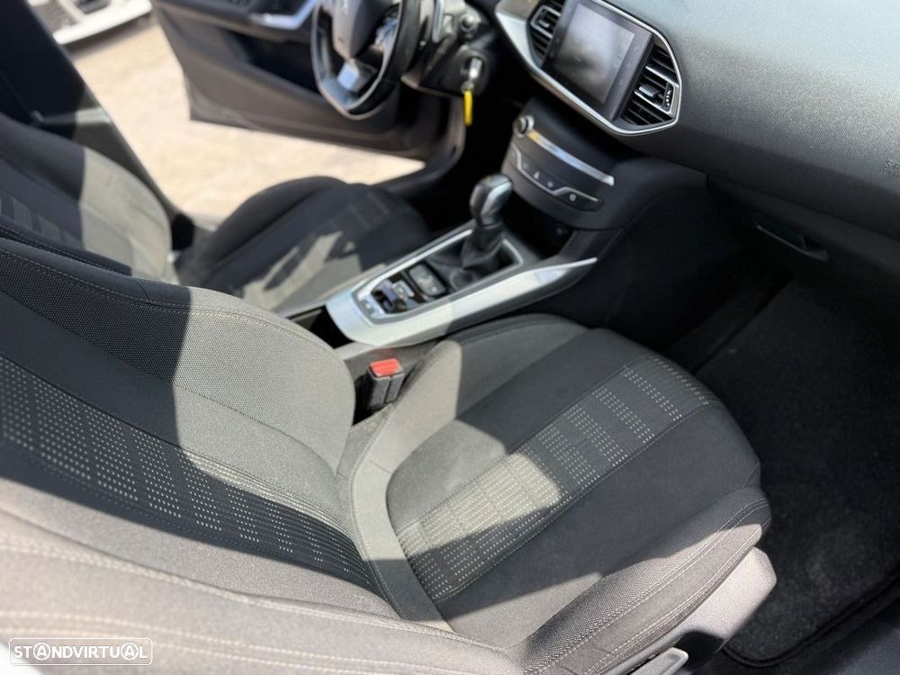 Peugeot 308 SW 1.6 BlueHDi Allure J17 EAT6 - 36