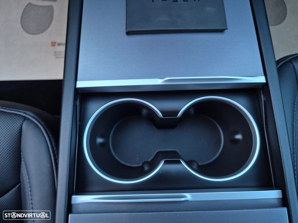 Tesla Model 3 Tração Traseira Premium - 40