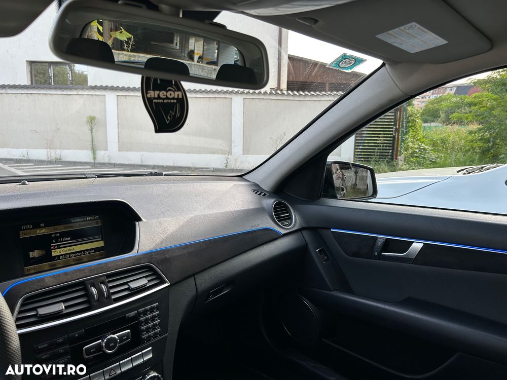 MERCEDES-BENZ C-Class 2011 — imagine 14