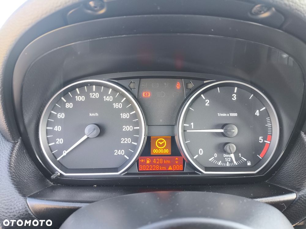 BMW Seria 1 - 16