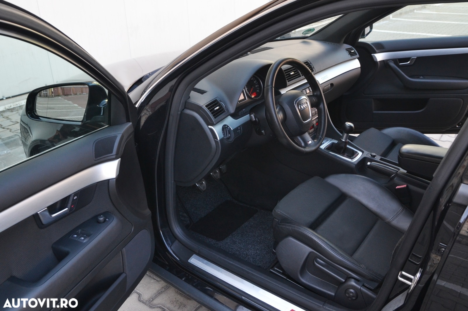 Audi A4 2.0 TDI Quattro Avant - 14