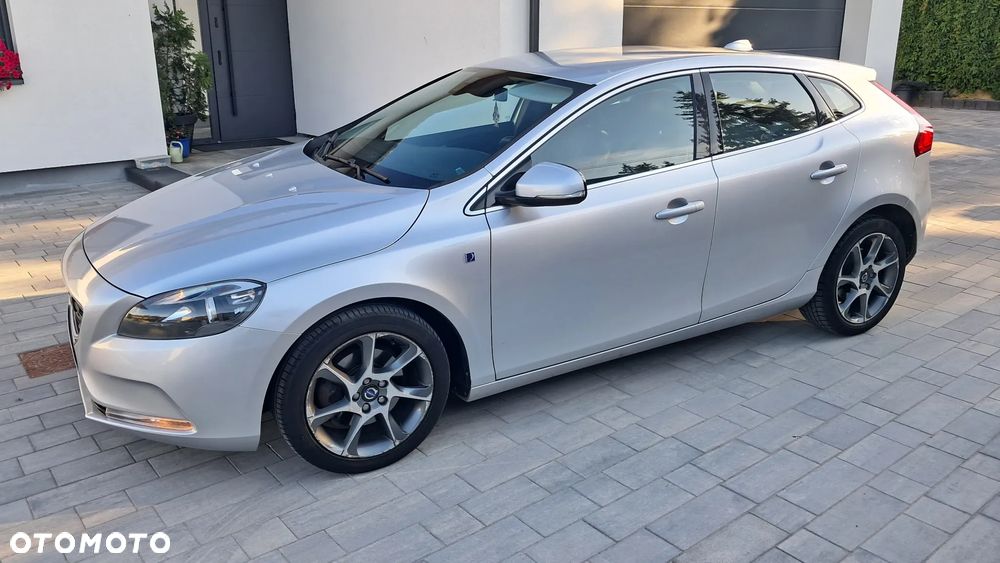 Volvo V40 D2 Drive-E Ocean Race - 18