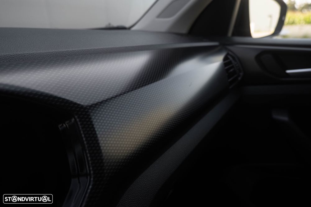 VW T-Cross 1.0 TSI - 22