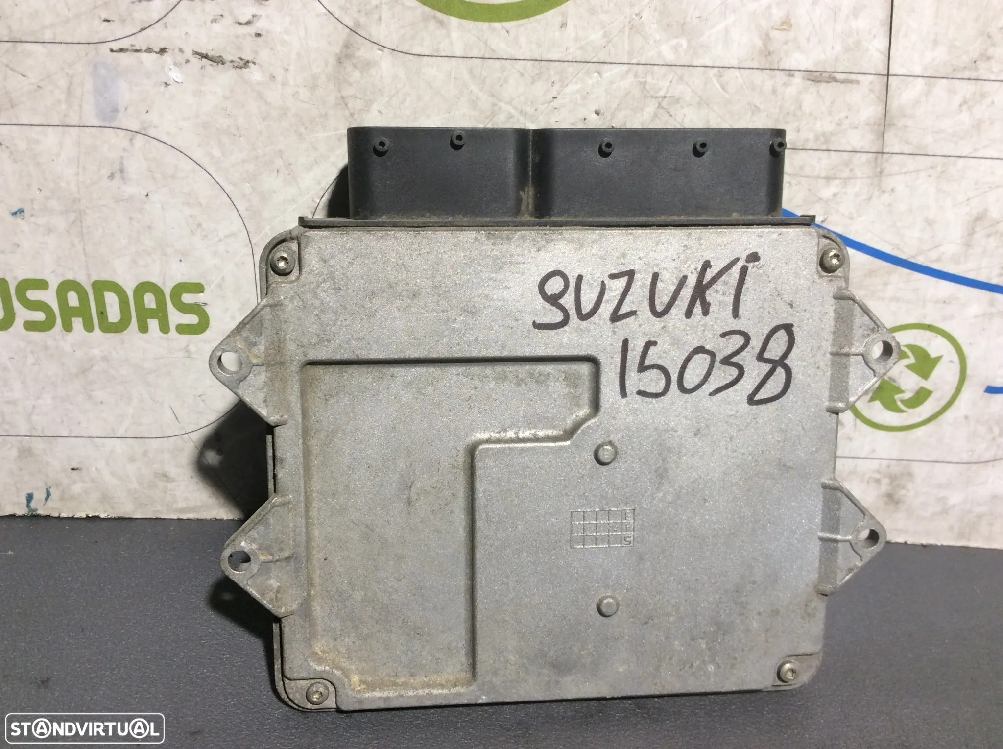 Centralina Motor Suzuki Swift ano 1989 a 2005  1.0 Gasolina  33920-6E0 - 2