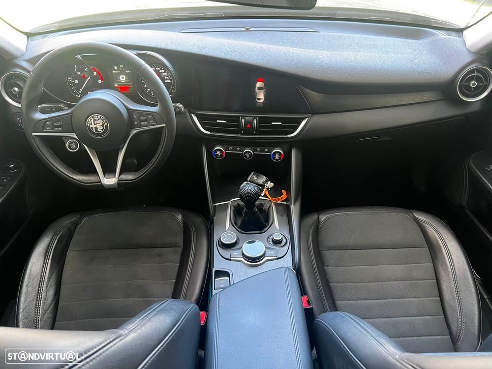 Alfa Romeo Giulia 2.2 D Super - 21