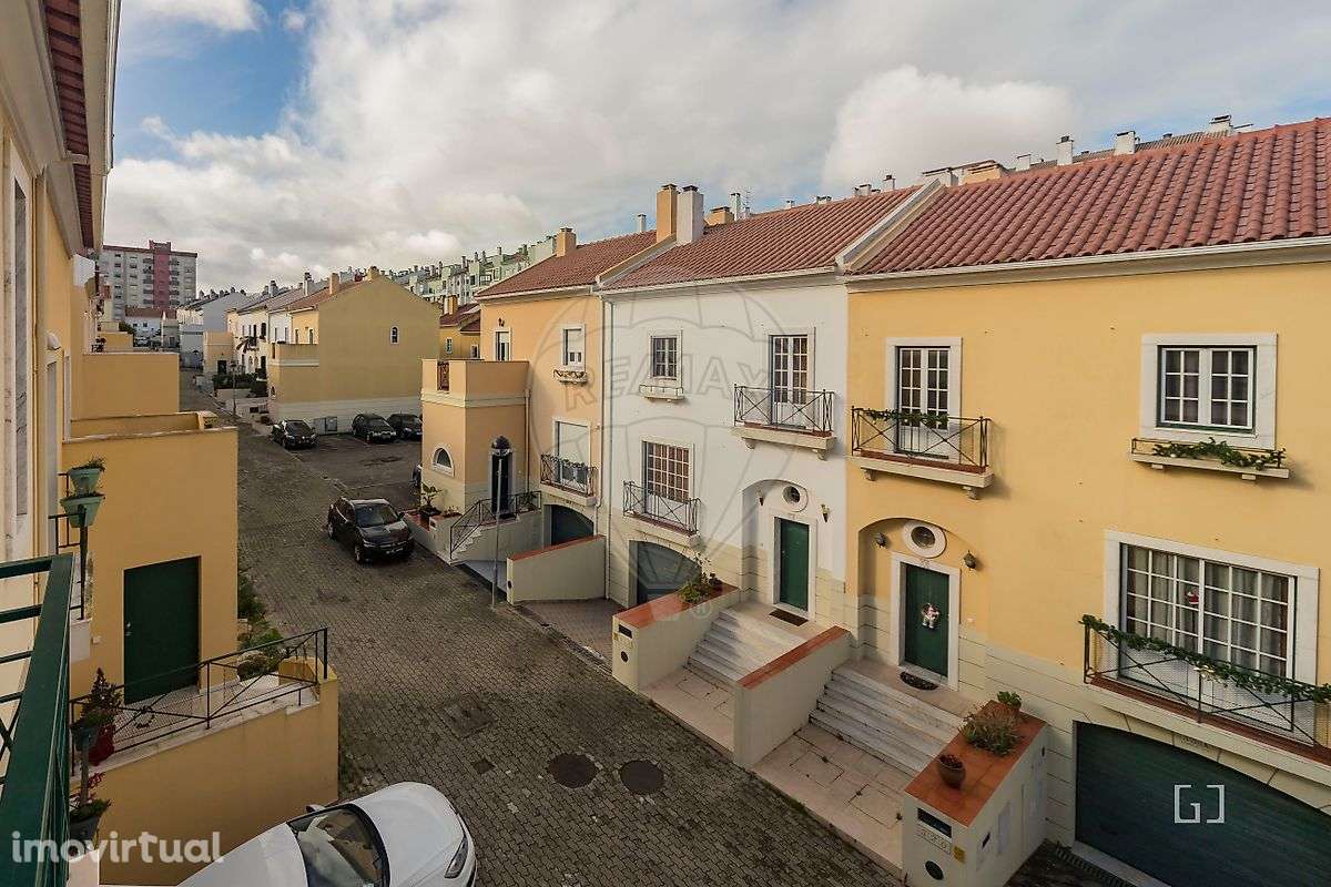 Moradia T2 para arrendamento - Grande imagem: 2/38