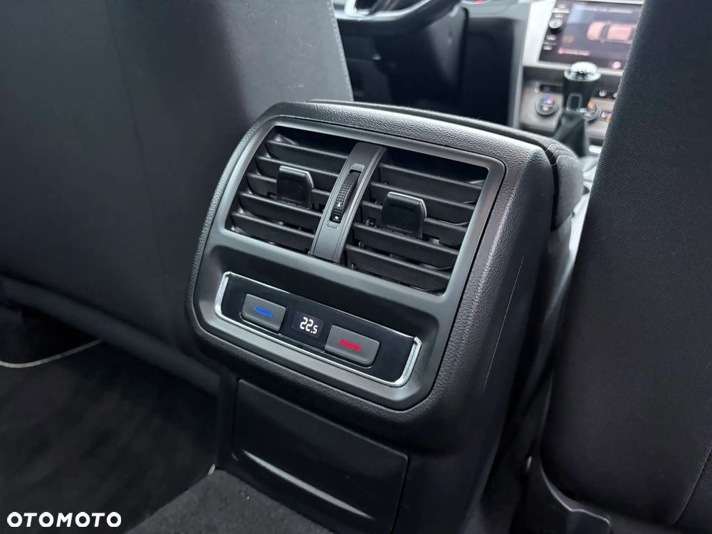 Volkswagen Passat 1.5 TSI EVO Trendline - 23