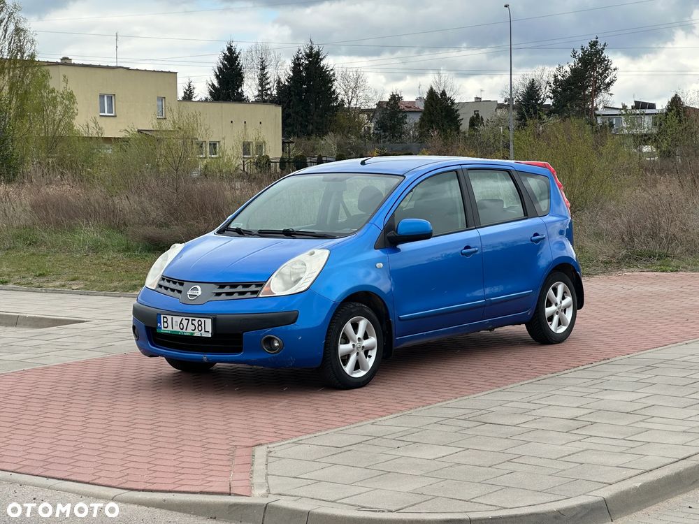 Nissan Note - 1