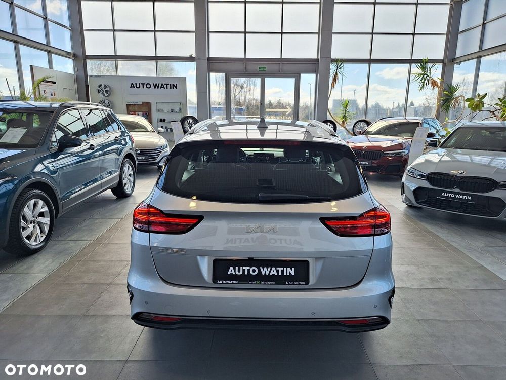 Kia Ceed 1.5 T-GDI M DCT - 8