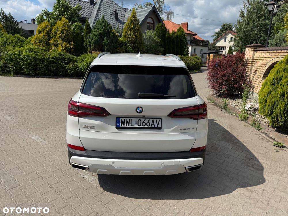 BMW X5 xDrive30d mHEV - 14