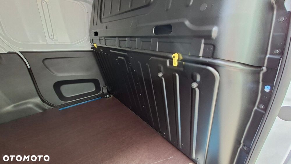 Opel Combo Cargo - 11