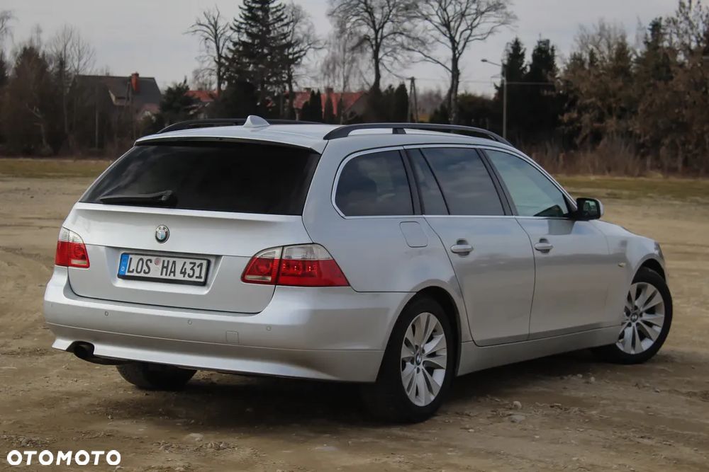 BMW Seria 5 520d - 8