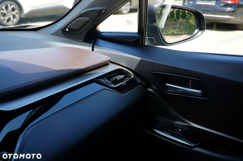 Toyota C-HR Business-Edition - 37