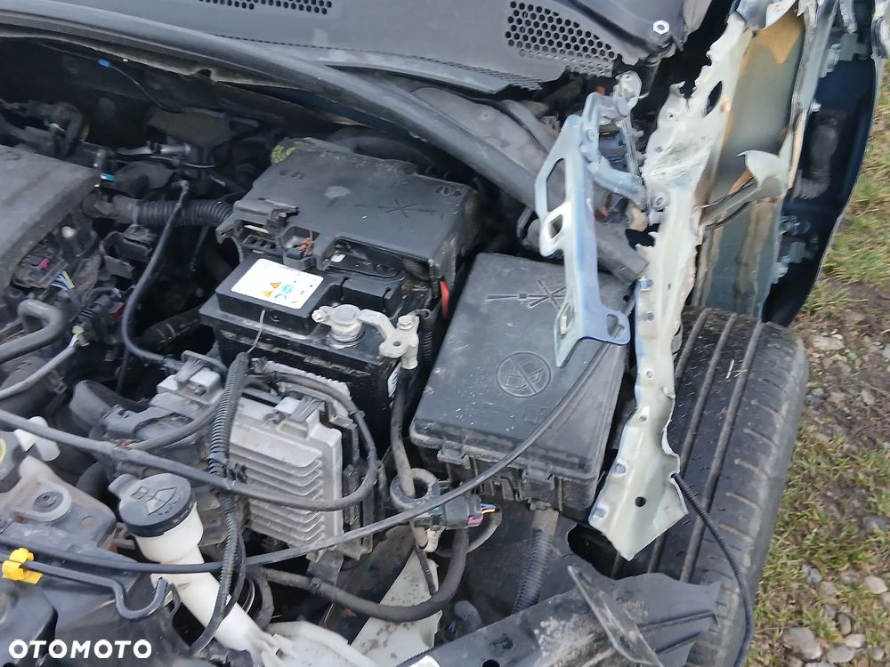 Opel Corsa 1.4 Essentia - 12