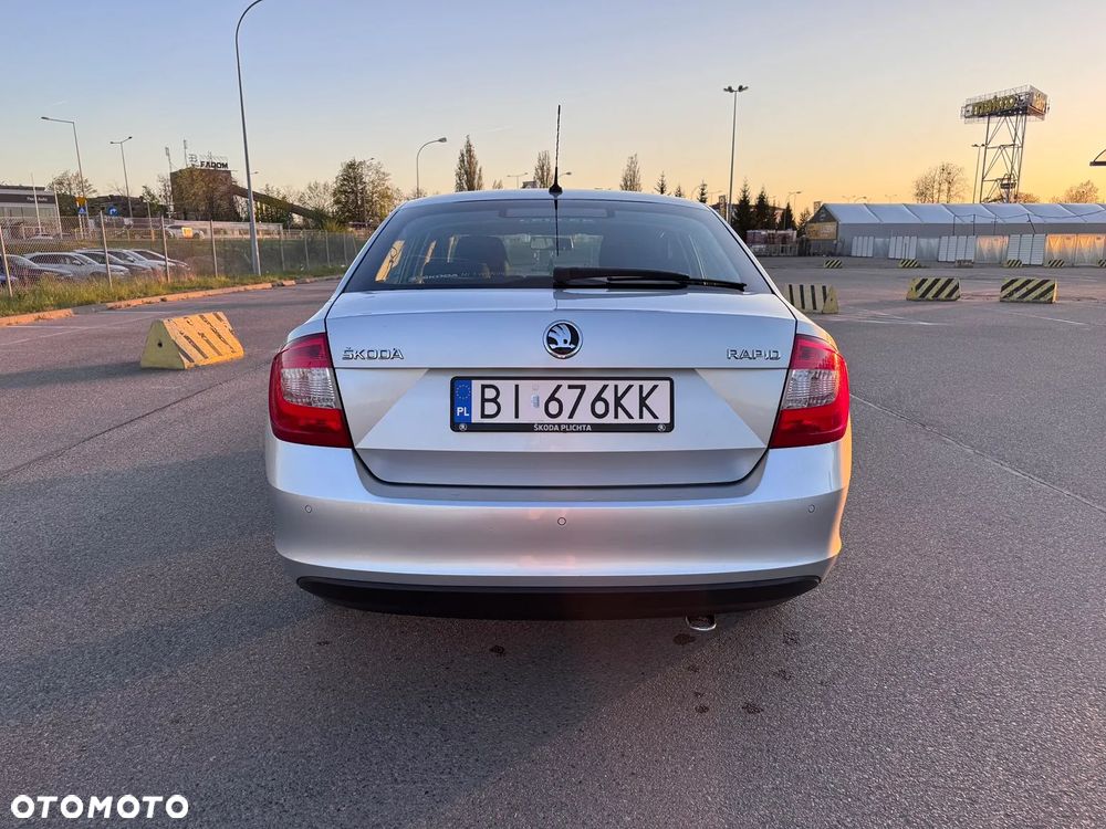 Skoda RAPID - 5