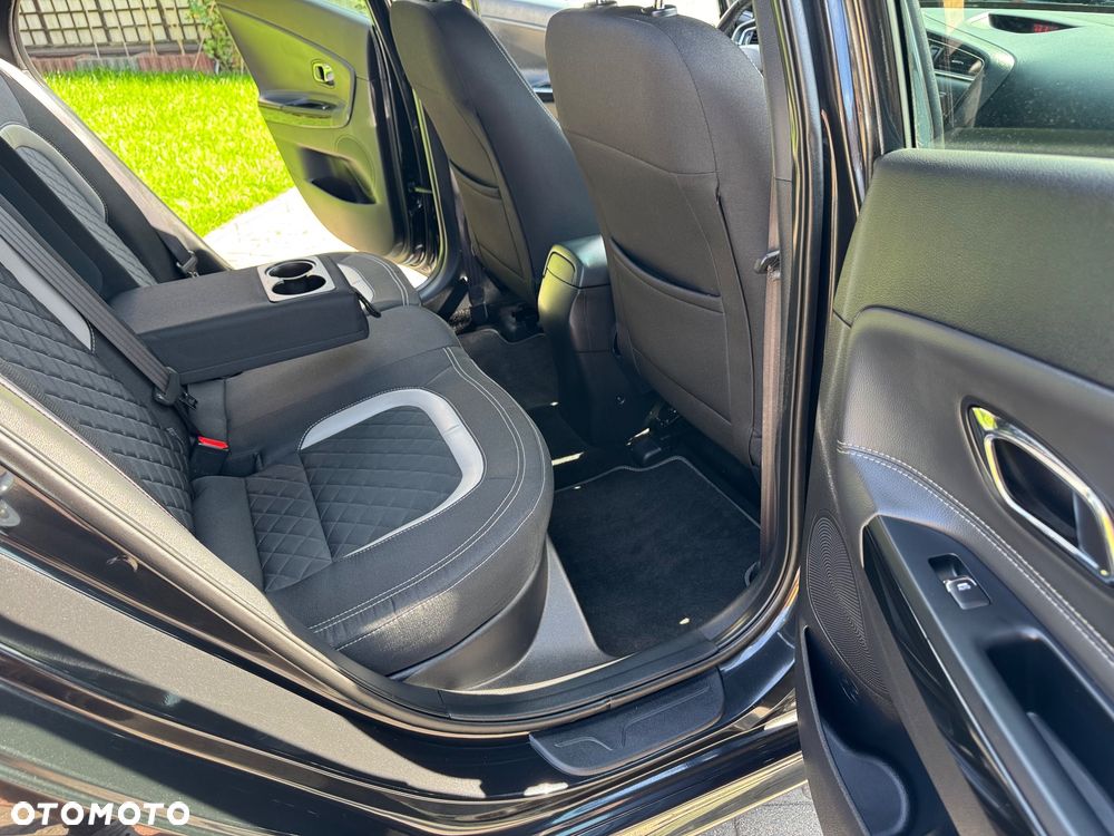 Kia Ceed 1.6 CRDi 136 ISG GT Line - 17