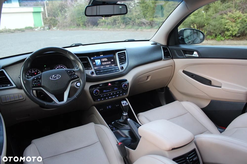 Hyundai Tucson 1.6 T-GDI GO 2WD - 18