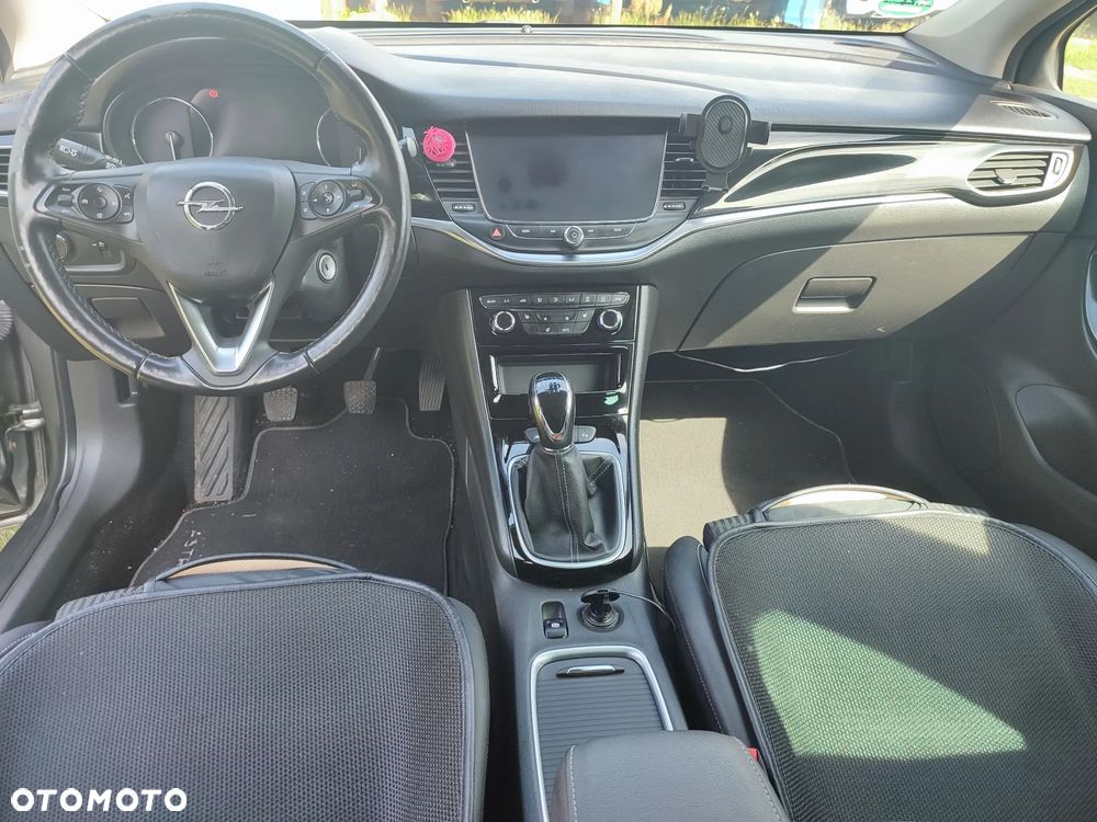 Opel Astra - 4
