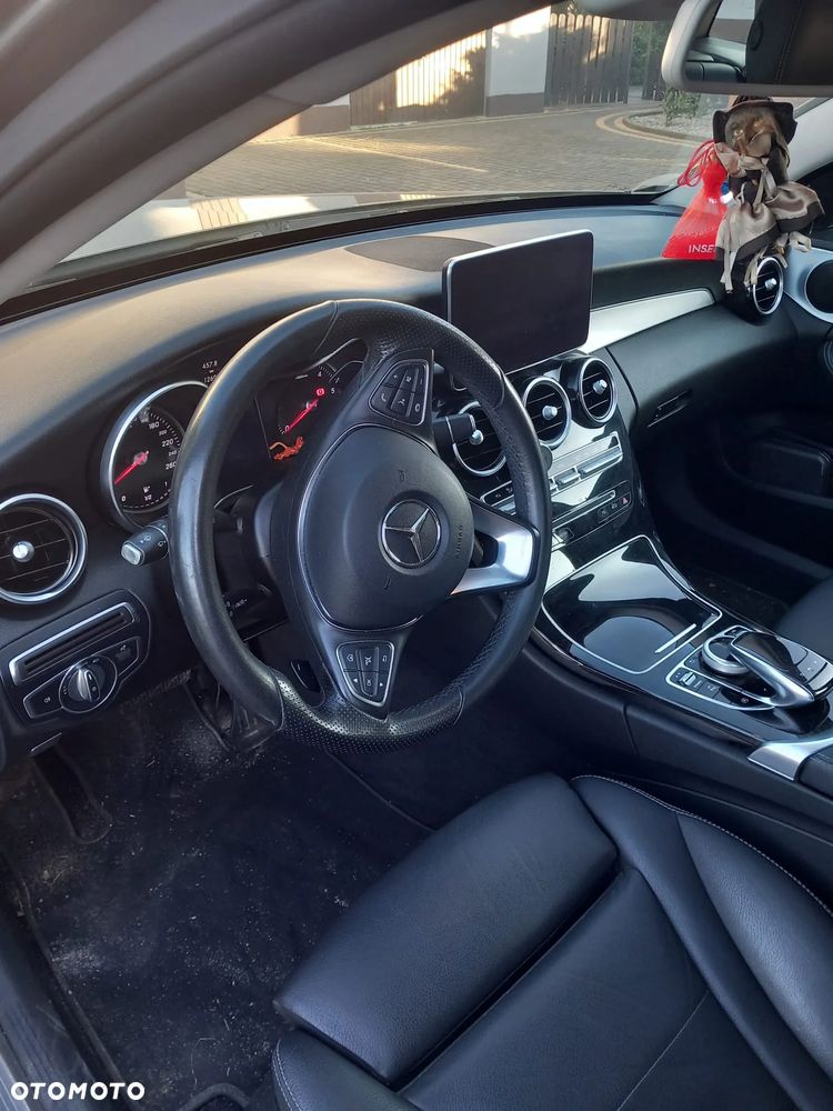 Mercedes-Benz Klasa C 220 d T 9G-TRONIC Avantgarde - 5