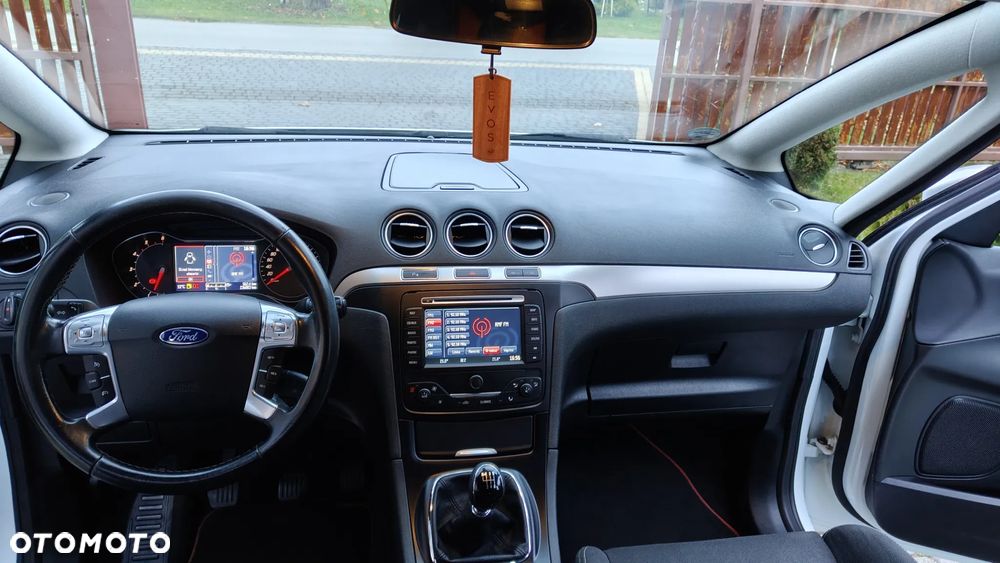 Ford S-Max 2.0 TDCi DPF Business Edition - 13