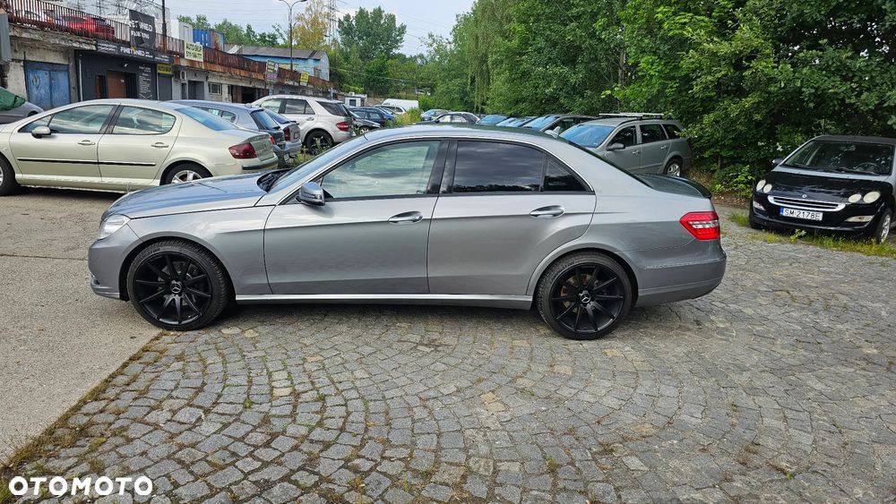 Mercedes-Benz Klasa E 350 4-Matic Avantgarde - 16