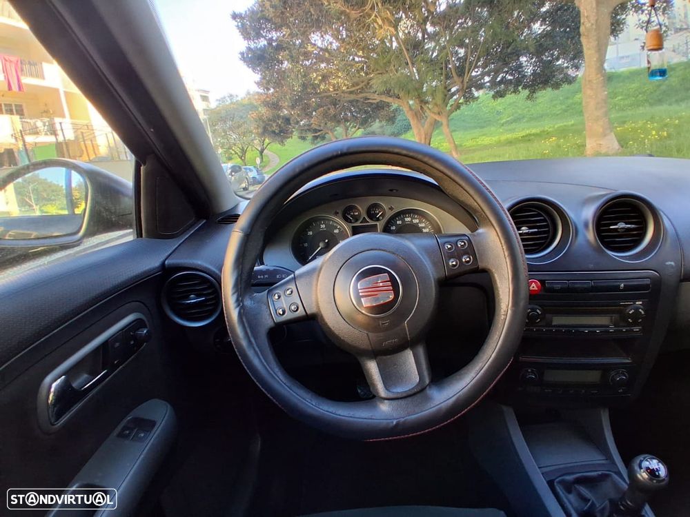 SEAT Ibiza 1.4 TDI Sport DPF - 13