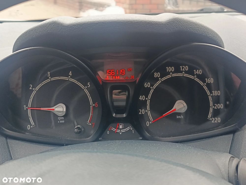 Ford Fiesta 1.25 Trend EU5 - 17