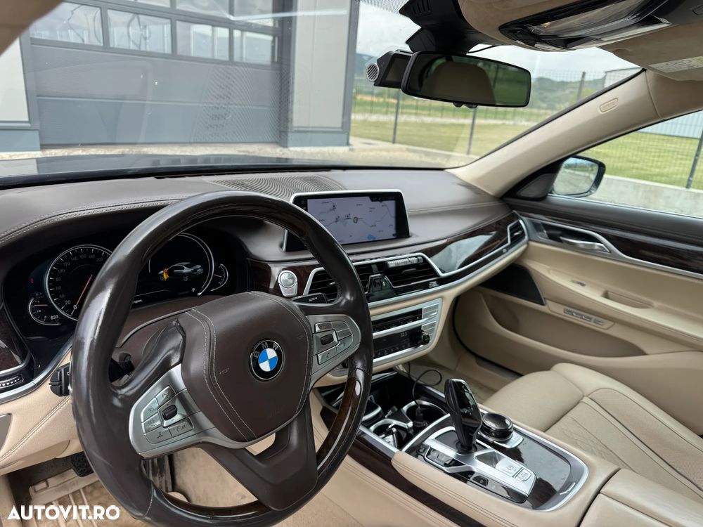 BMW Seria 7 - 7
