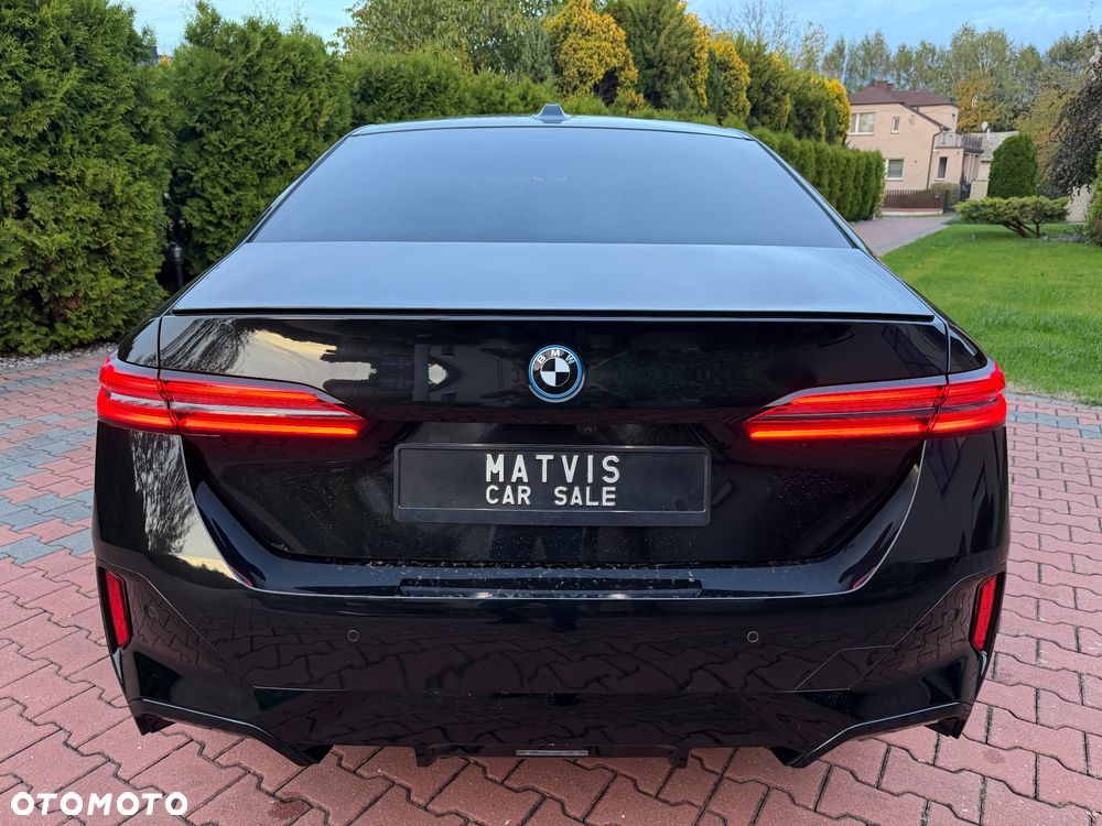 BMW Seria 5 530e M Sport sport - 9
