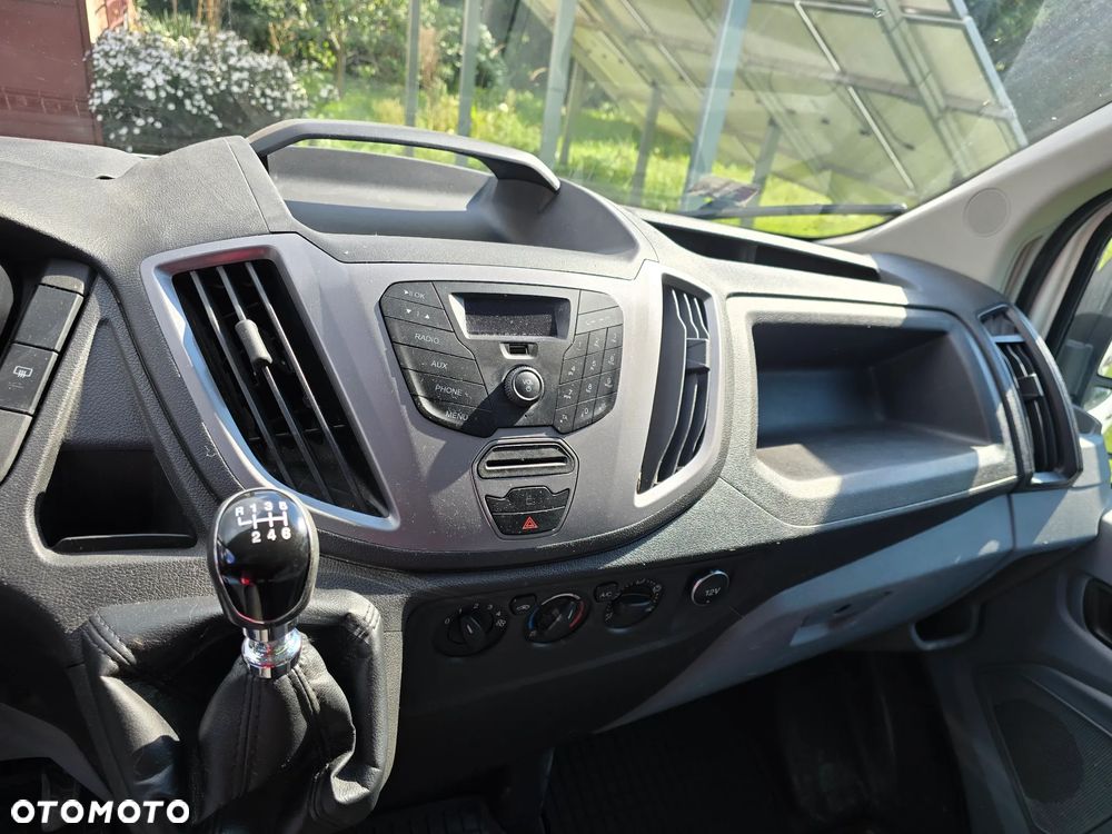 Ford TRANSIT - 2
