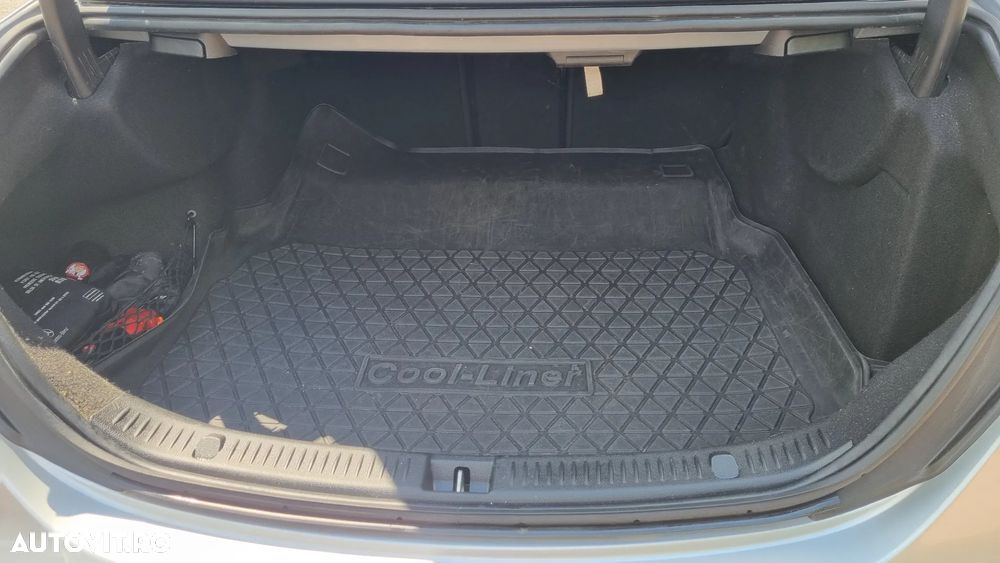 Mercedes-Benz E 200 d 9G-TRONIC - 7