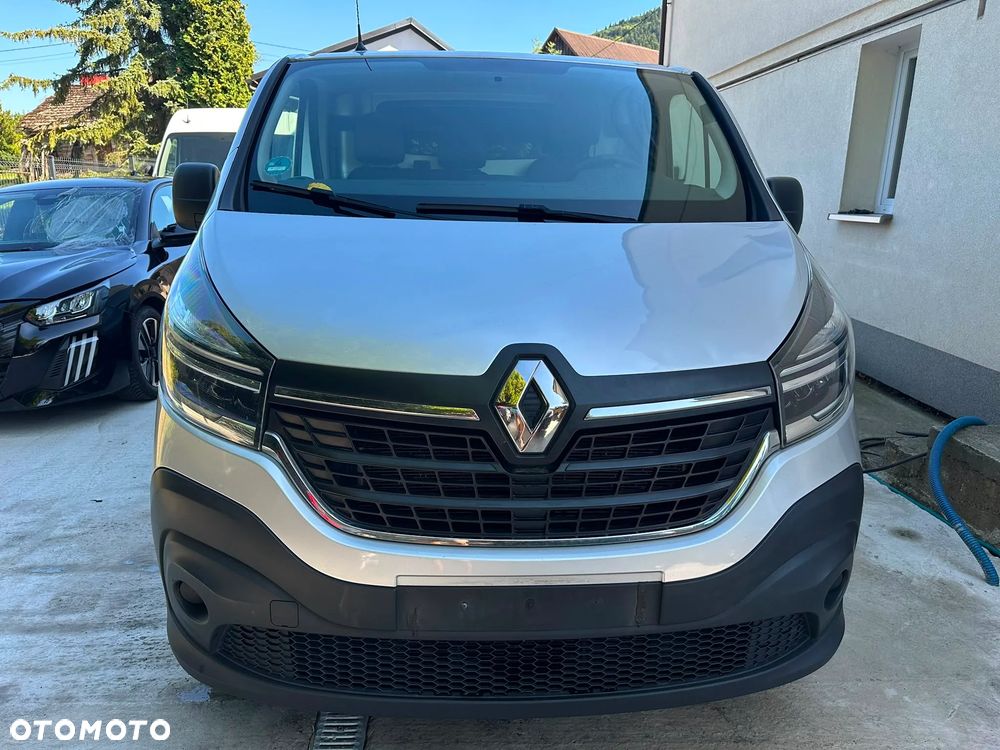 Renault Trafic - 17