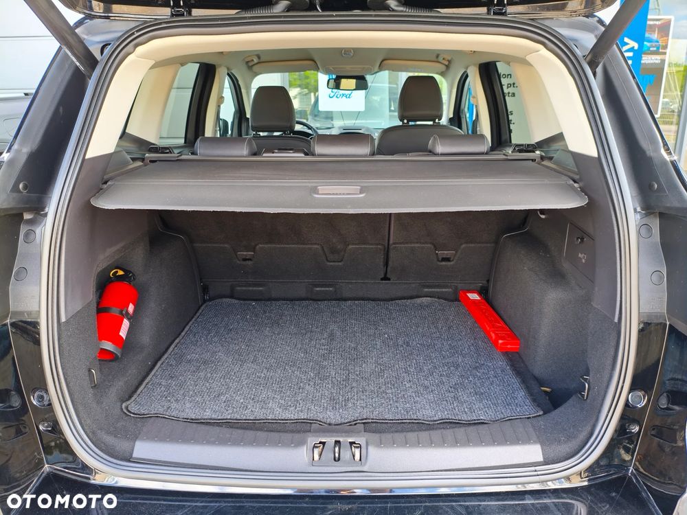 Ford Kuga 2.0 TDCi AWD Titanium - 29