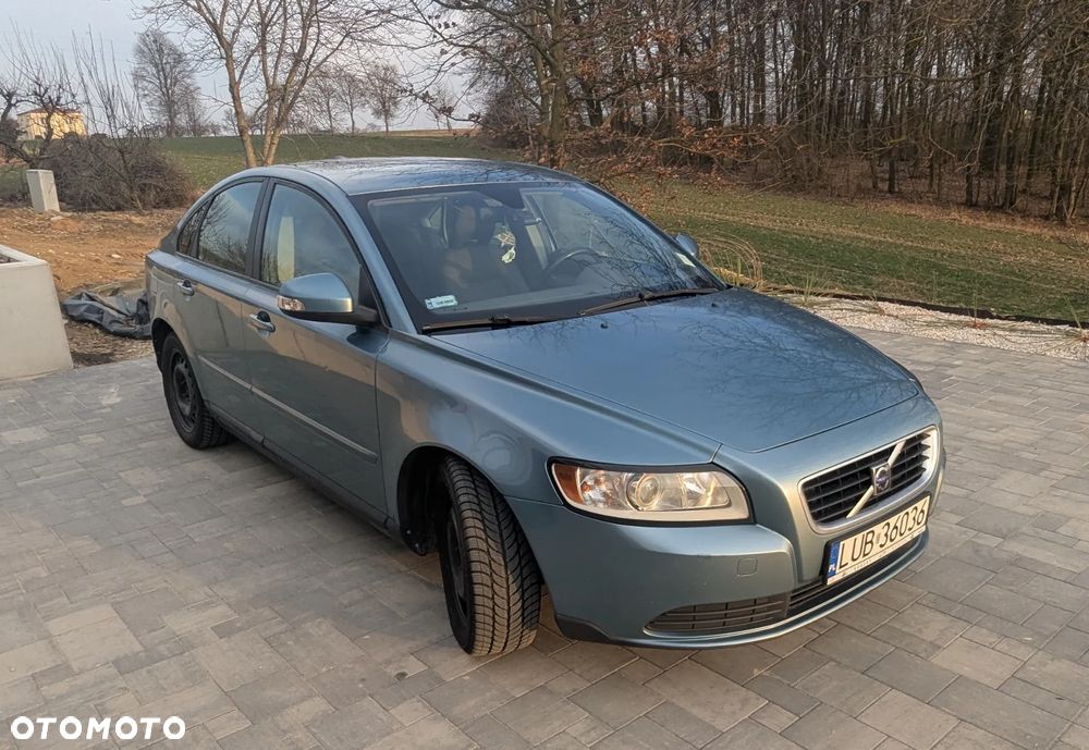 Volvo S40