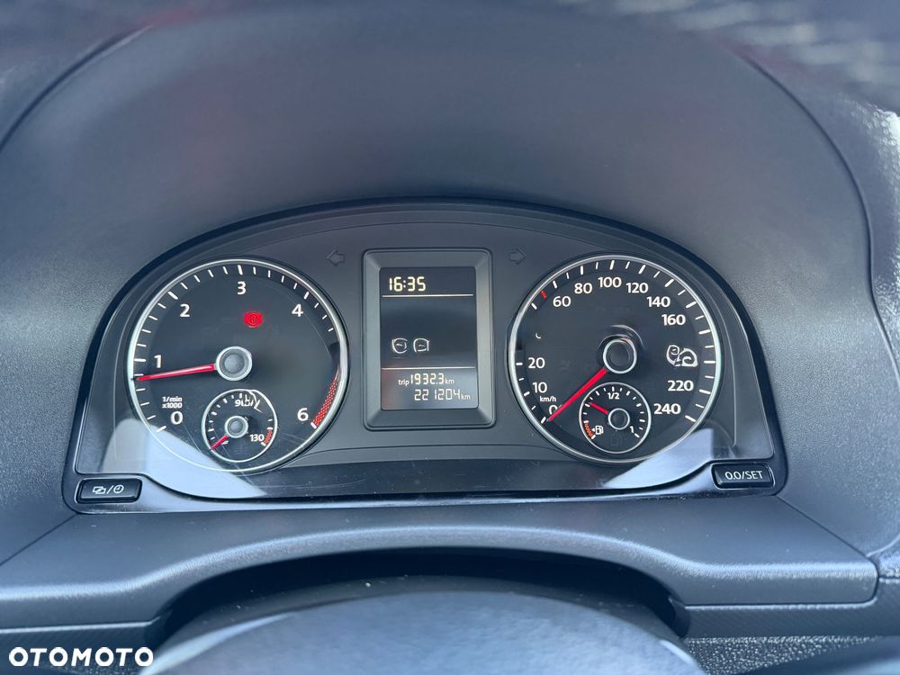 Volkswagen Caddy Trendline BMT - 28