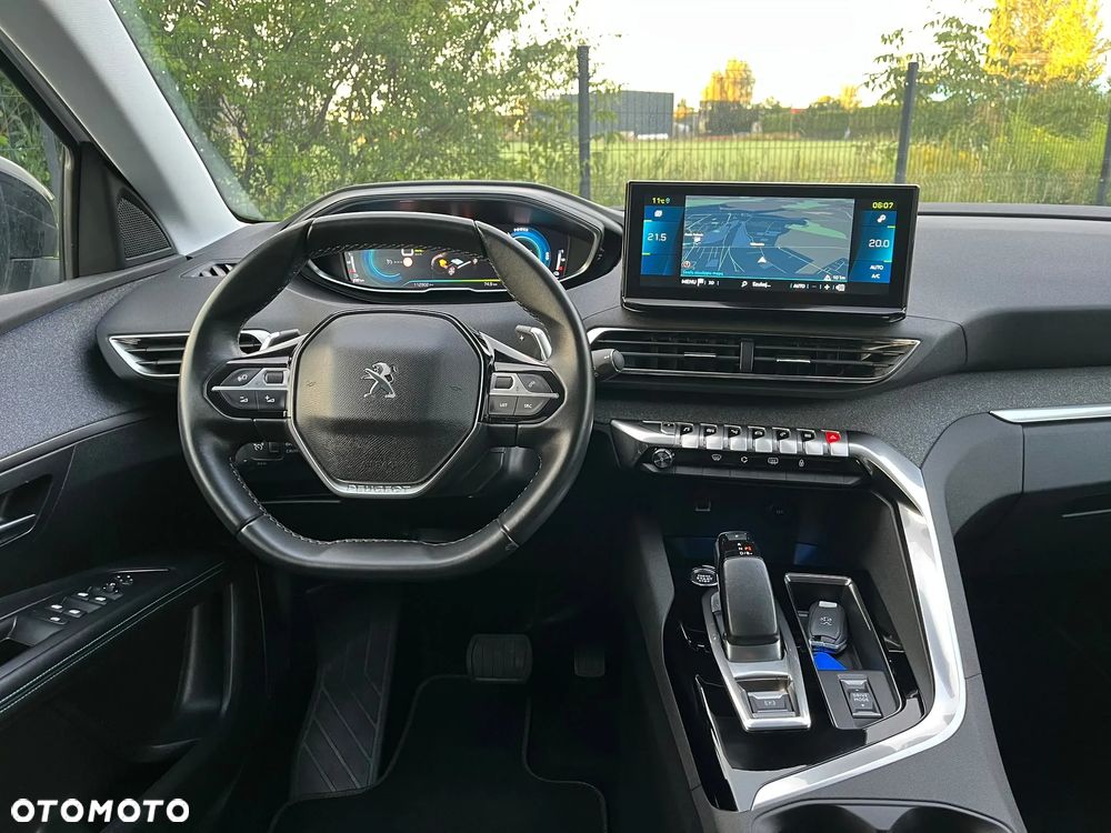 Peugeot 3008 225 e-EAT8 Allure Pack - 22