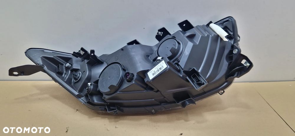 VECO DAILY IV 14- LAMPA LEWY PRZÓD 05801473750 - 7
