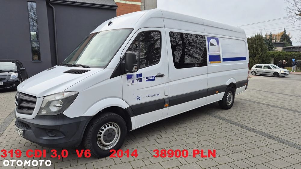Mercedes-Benz SPRINTER - 38
