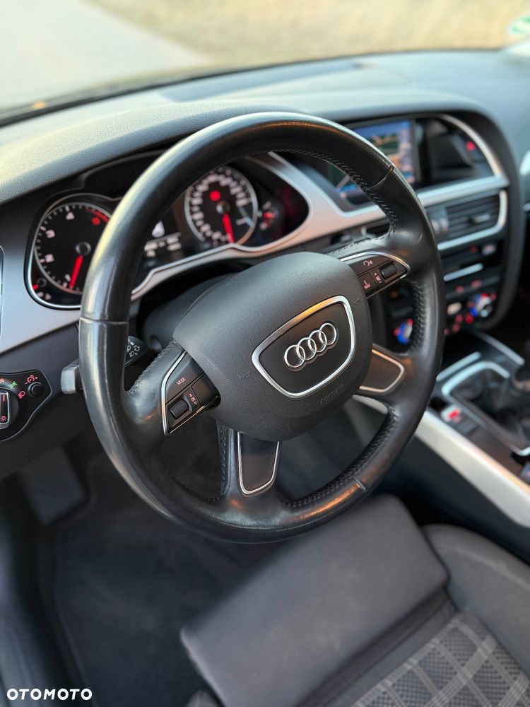 Audi A4 Avant 2.0 TDI ultra - 6