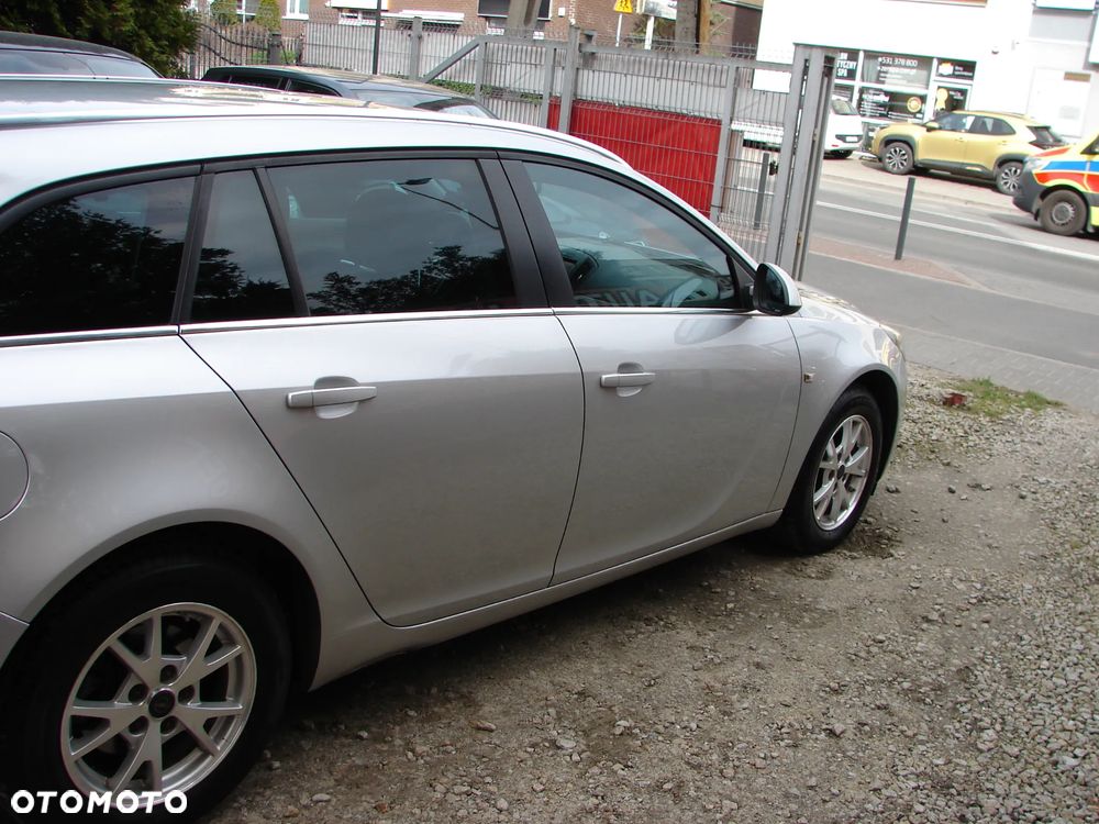 Opel Insignia - 26
